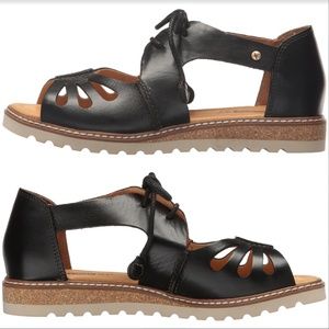 Pikolinos Alcudia Black Leather Sandal